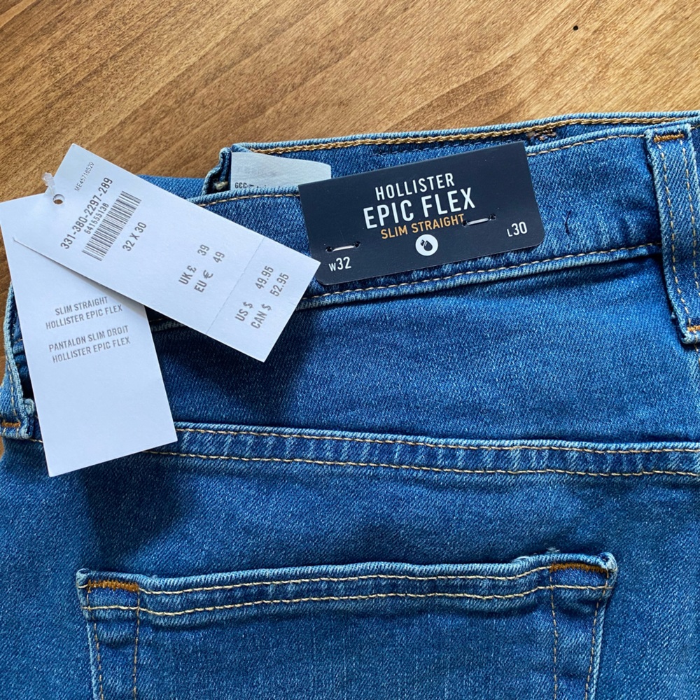 Hollister Epic Flex Slim Straight Jeans